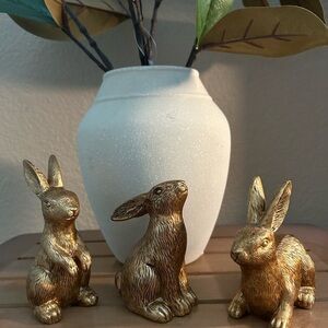 BUNNIES / Easter Bunnies/ Holiday Decoration / 3 pack / BRAND NEW